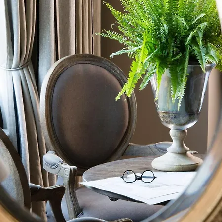 La Ferme Saint Simeon & - Relais & Chateaux Szálloda 5*