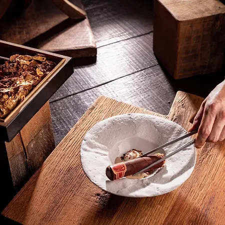 La Ferme Saint Simeon & - Relais & Chateaux Hotel