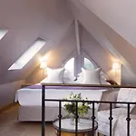 Hotel La Ferme Saint Simeon & - Relais & Chateaux 5*