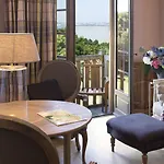 Отель La Ferme Saint Simeon & - Relais & Chateaux 5*