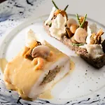 Отель La Ferme Saint Simeon & - Relais & Chateaux Онфлёр