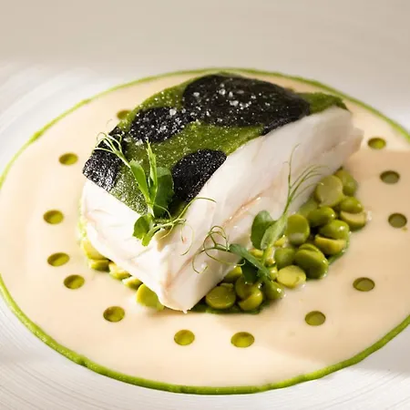 La Ferme Saint Simeon - Relais & Chateaux Hotel 5*