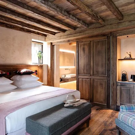 La Ferme Saint Simeon - Relais & Chateaux