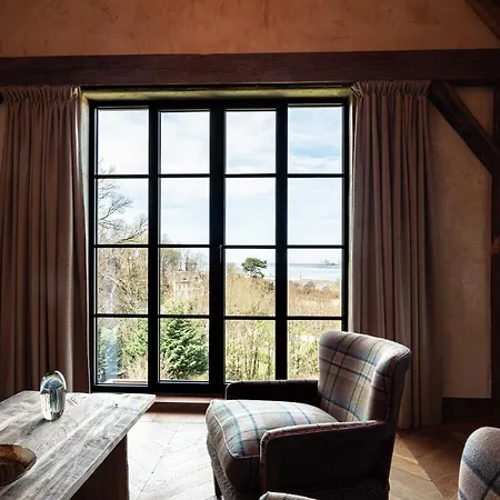 Otel La Ferme Saint Simeon - Relais & Chateaux 5*