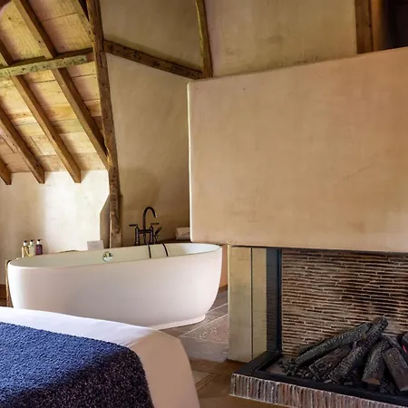 Hotel La Ferme Saint Simeon - Relais & Chateaux