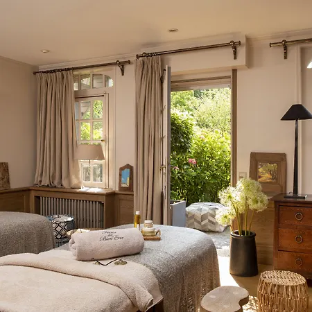 Hotell La Ferme Saint Simeon & - Relais & Chateaux 5*