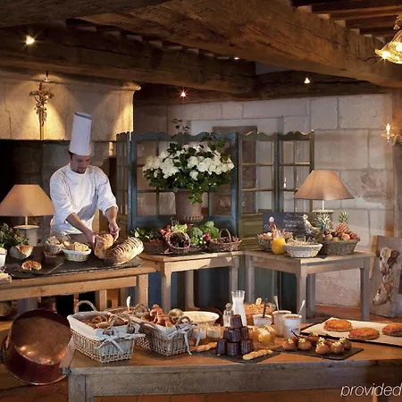 Otel La Ferme Saint Simeon - Relais & Chateaux