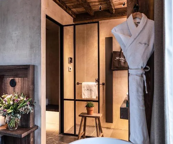 מלון La Ferme Saint Simeon & - Relais & Chateaux 5*