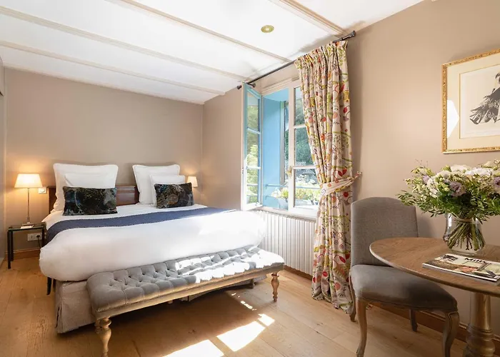 La Ferme Saint Simeon & - Relais & Chateaux 5* הונפלר