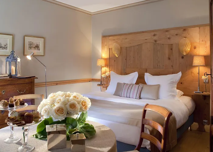 La Ferme Saint Simeon & - Relais & Chateaux הונפלר