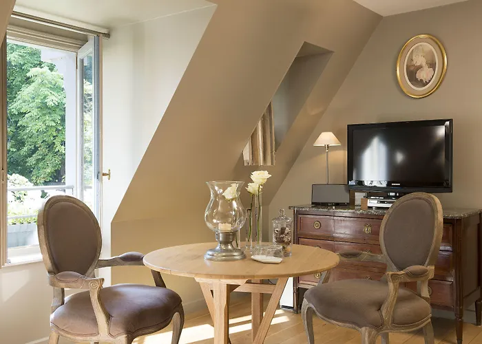 מלון La Ferme Saint Simeon & - Relais & Chateaux 5*