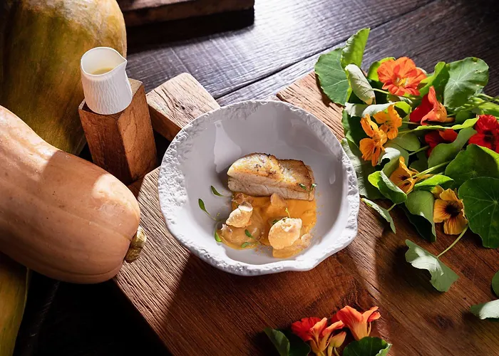 Hotel La Ferme Saint Simeon & - Relais & Chateaux