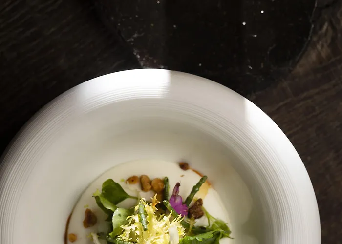 מלון La Ferme Saint Simeon & - Relais & Chateaux 5*