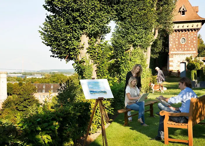 מלון La Ferme Saint Simeon & - Relais & Chateaux 5*